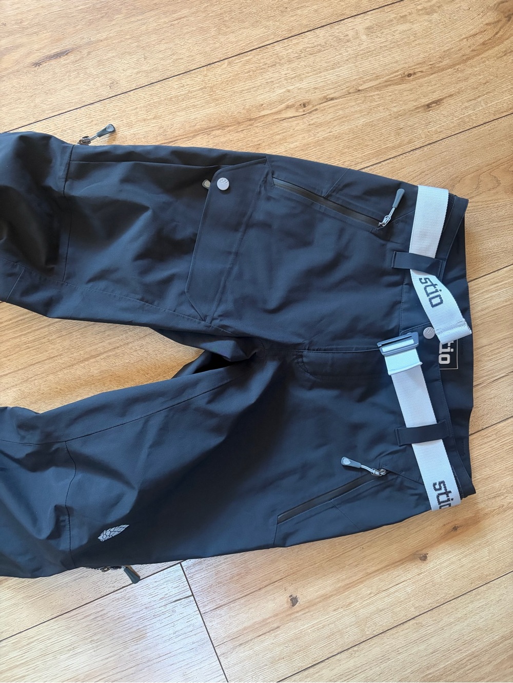 Stio Women’s Environ ski Pant - Picture 2 of 12